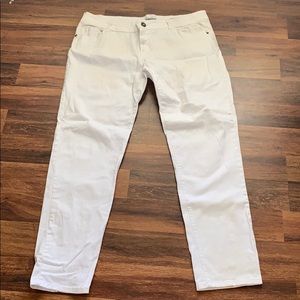 Emperial white pant